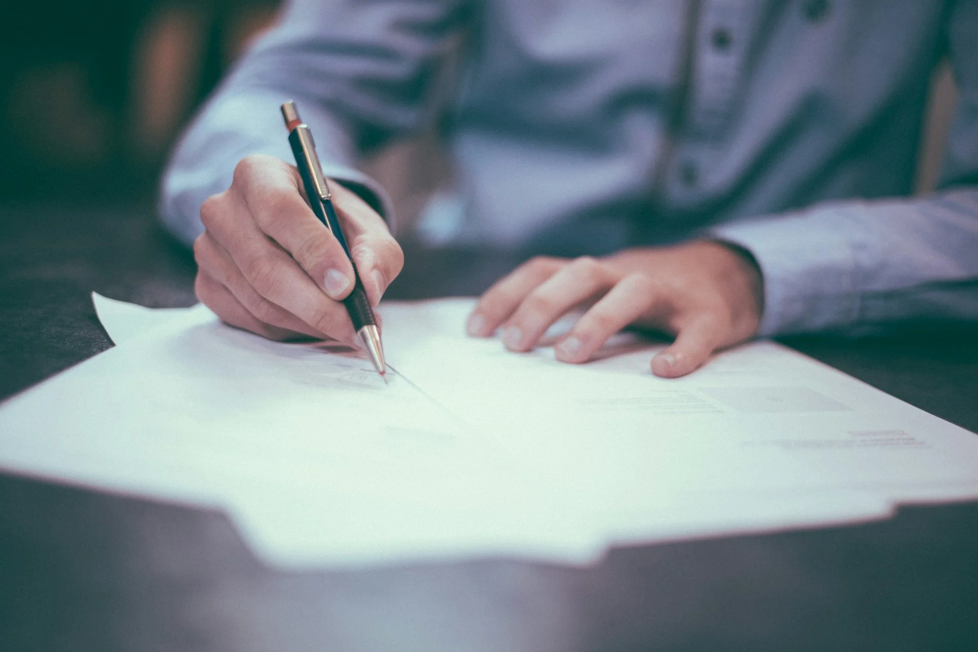 Contract for Services: What is it, When Do You Need One, and Things to Include