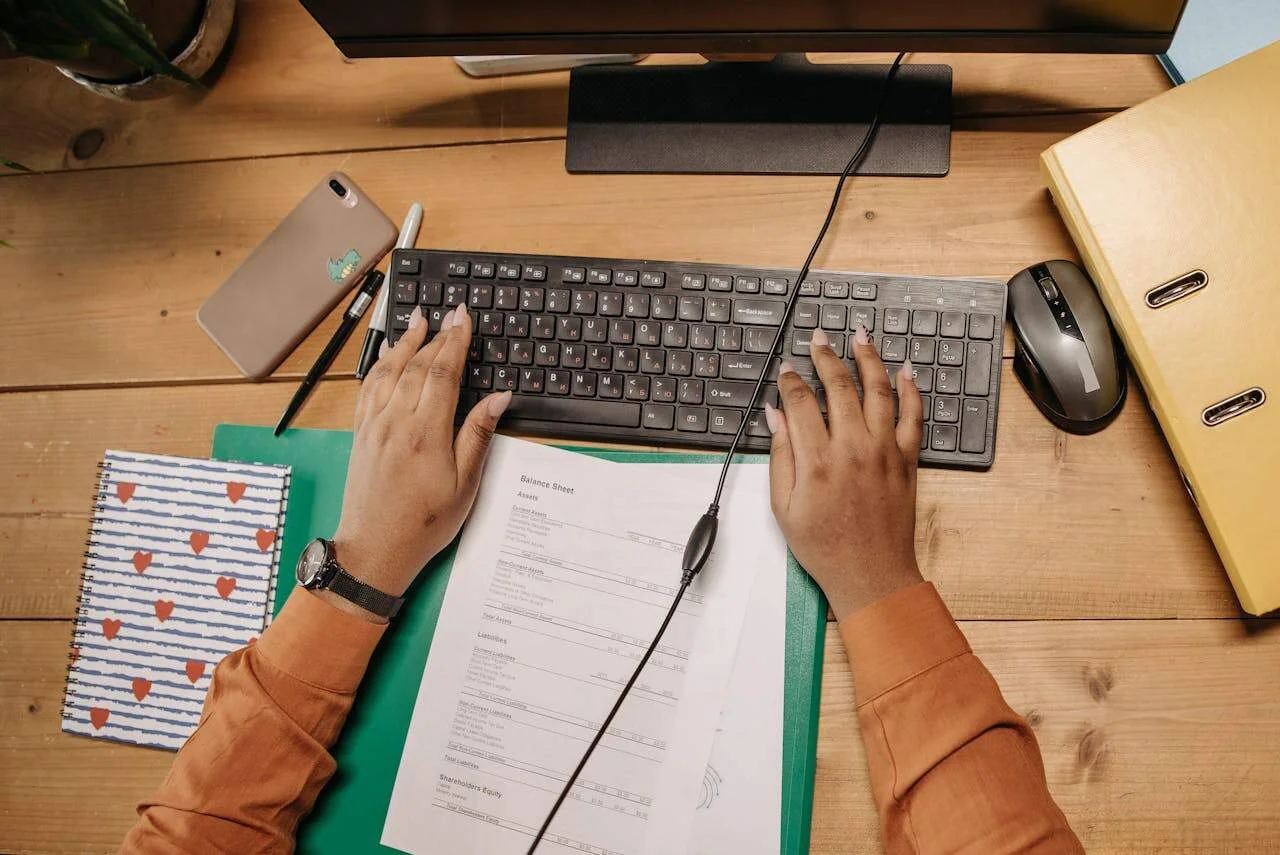 What is a Service Contract, How to Draft One, and Types